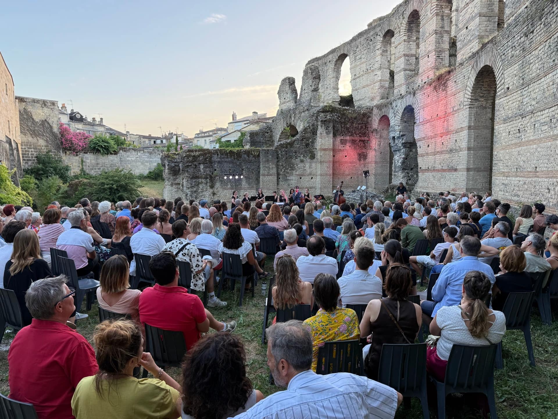 Concert au Palais Gallien au coucher du soleil